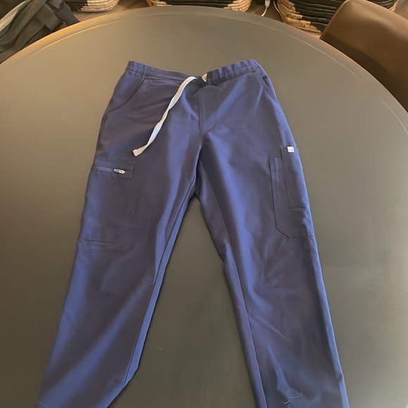 Yola™ Skinny Scrub Pants - Picture 4 of 6